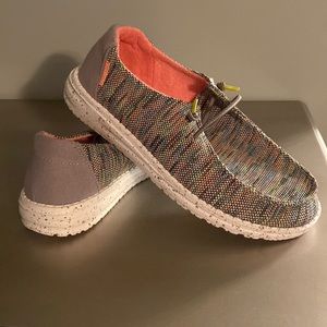 Kids Hey Dude slip on loafers. Worn once.